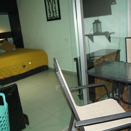 Penthouse Con Jacuzzi En Acapulco Diamante Apartment Luaran gambar
